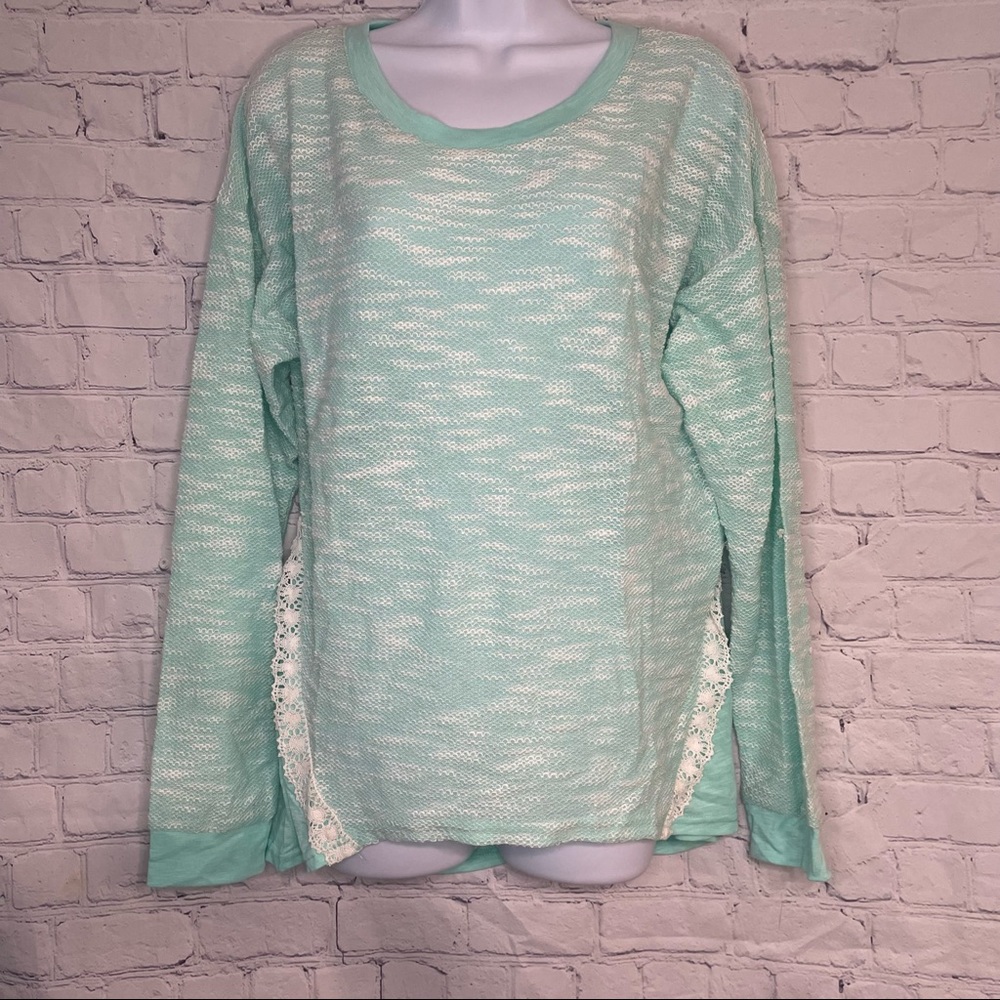 No Boundaries Mint Greeen Sweater XL